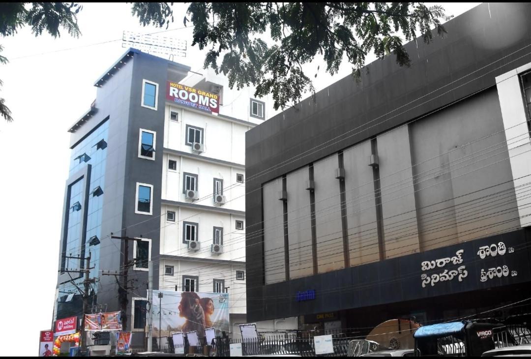 Hotel Vsr Grand Vijayawāda Exterior foto